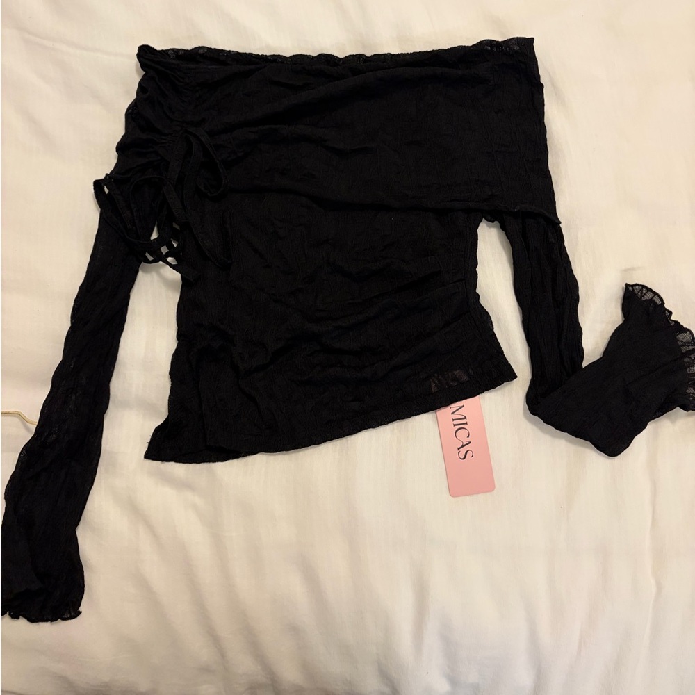 Y2K Inspired Off-Shoulder Long Sleeve Top